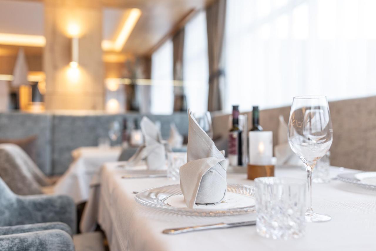 Der Walzl Hotel Lans Ngoại thất bức ảnh