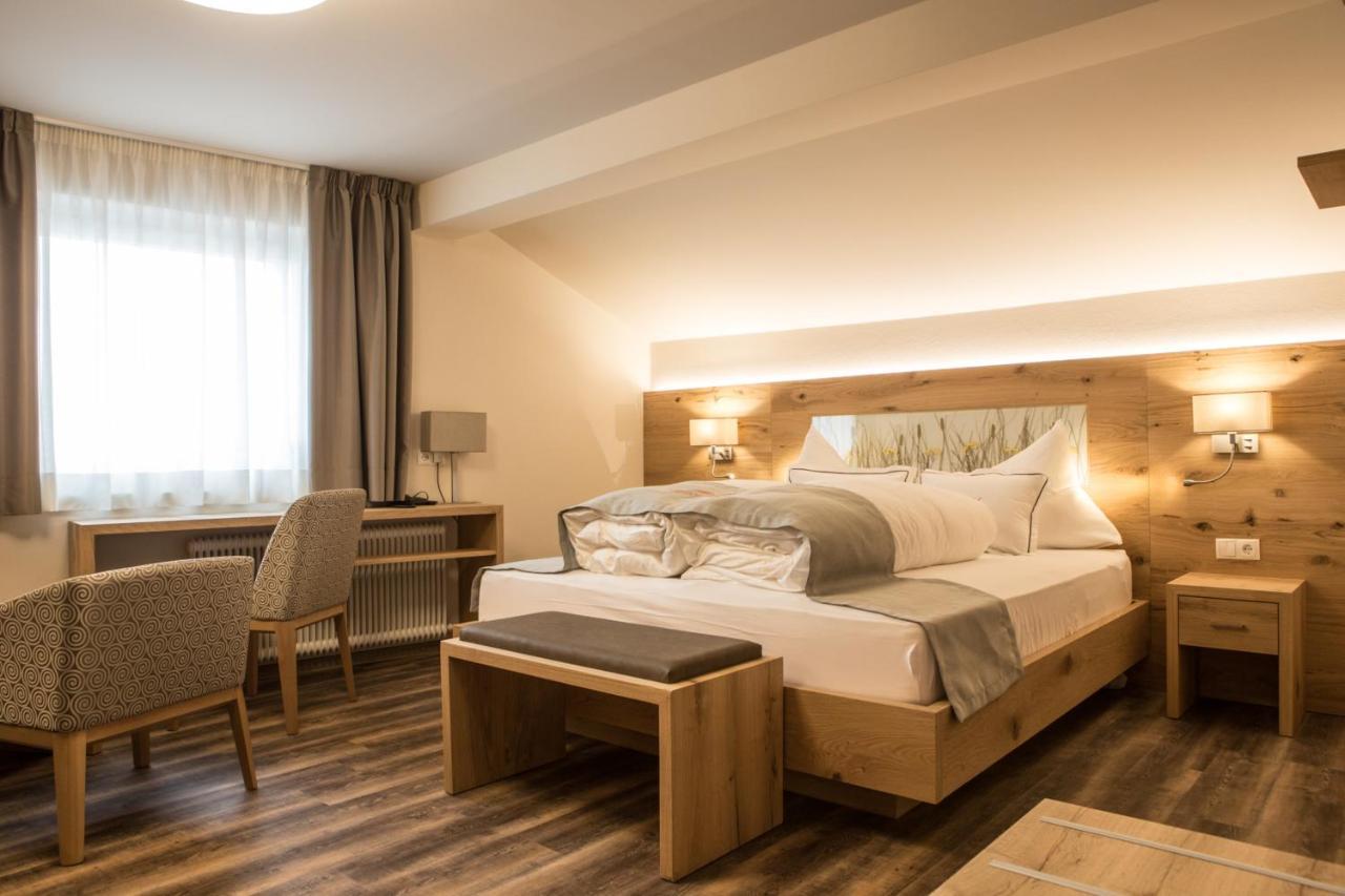 Der Walzl Hotel Lans Ngoại thất bức ảnh